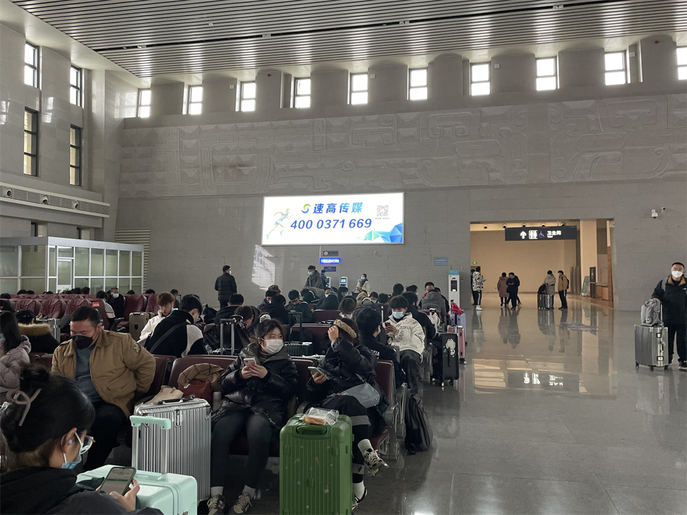 高鐵廣告深刻影響著主流人群的消費選擇